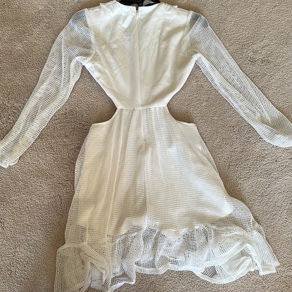 BEBE RING DETAIL SIDE CUTOUT FLARE DRESS - Picture 3 of 4